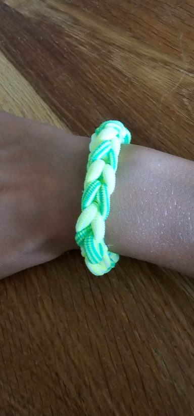Felgroen armbandje 2x